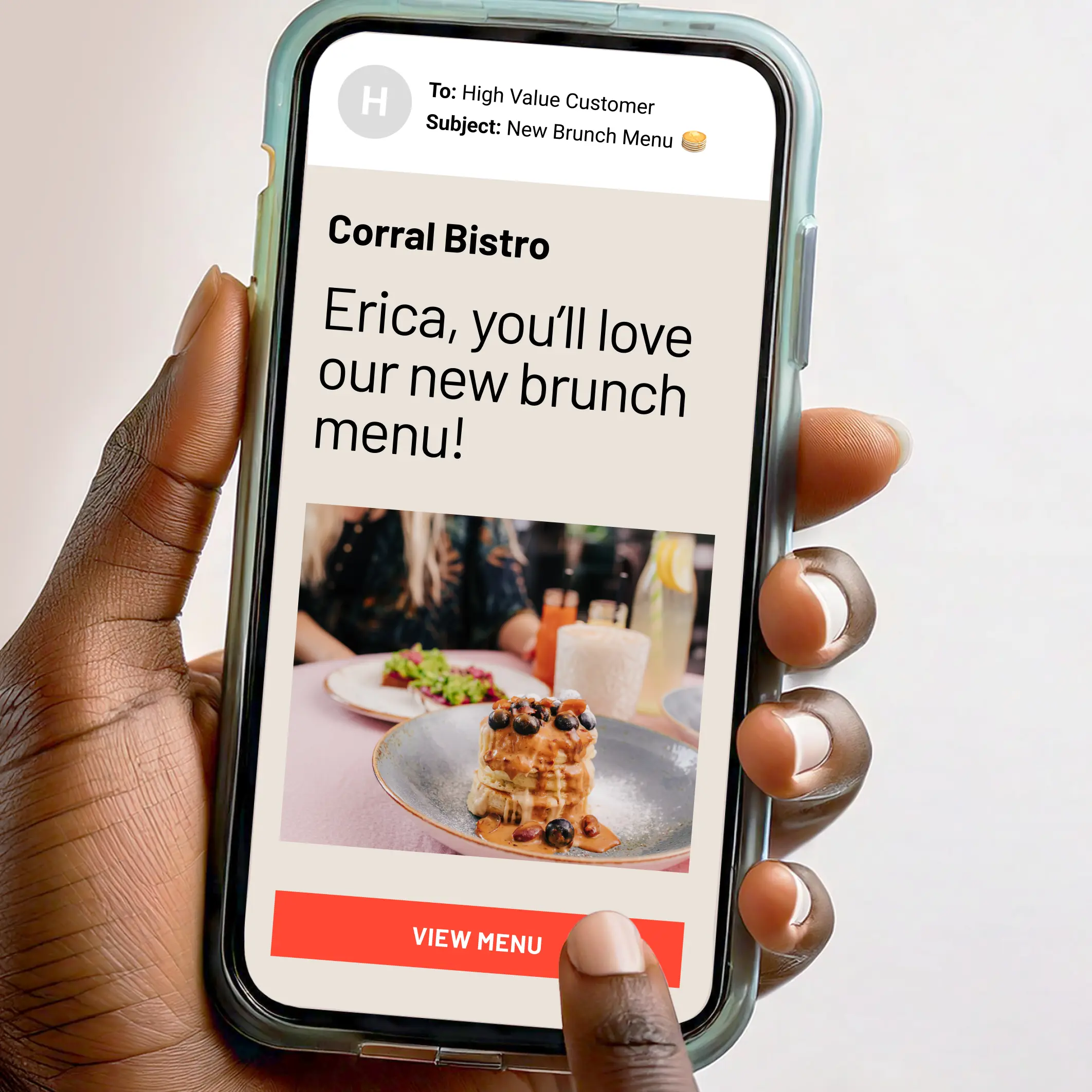 Un email pour les restaurants affiché sur un téléphone.
